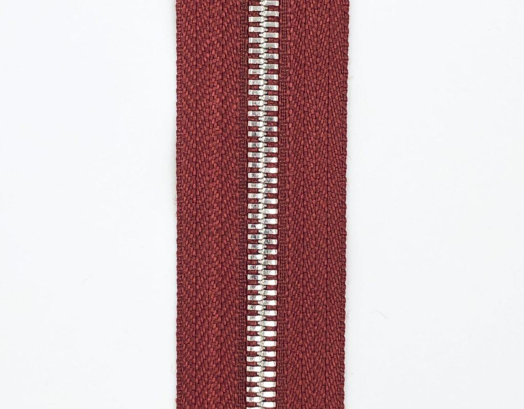Молния рулонная метал. Т5 (темно-красная)