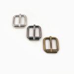 Роликовые пряжки 20 мм-1