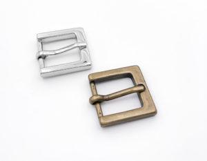 Пряжка для ремня 20 мм