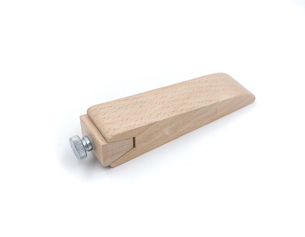 Инструмент-держатель для шлифовки уреза кожи