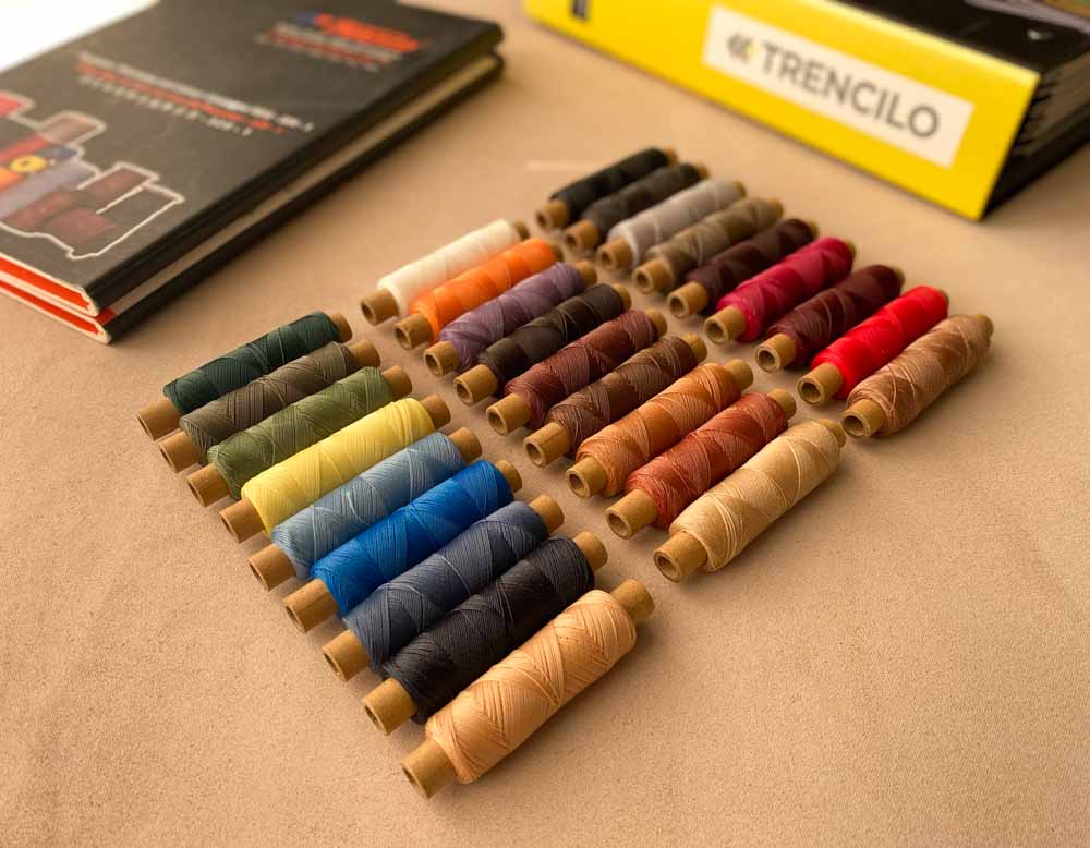 Вощеные нитки Trencilo 0,45 мм