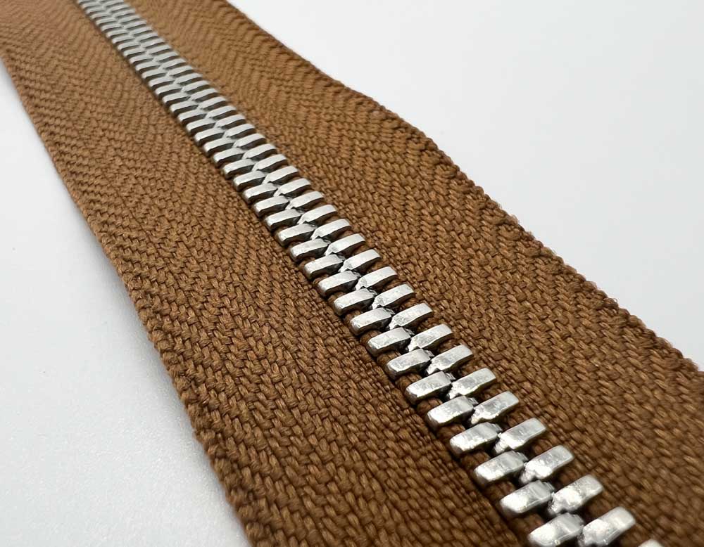 Молния YKK Excella T5 (светло-коричневая)