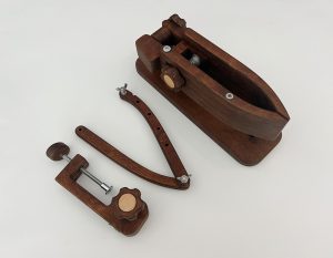 Шорник для работы с кожей (комплект)